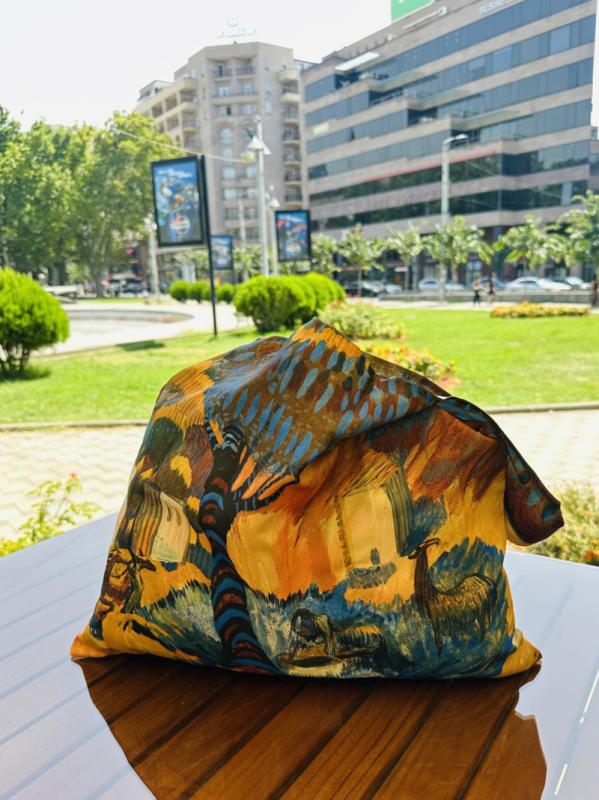 Shopper for women